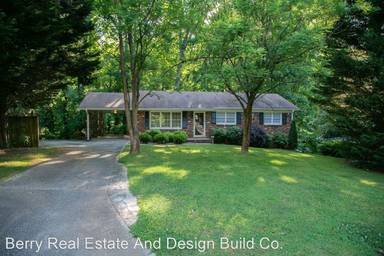 Main picture of 3608 Canadian Way