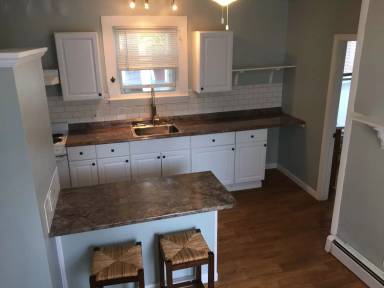 Main picture of 34 Seavey St