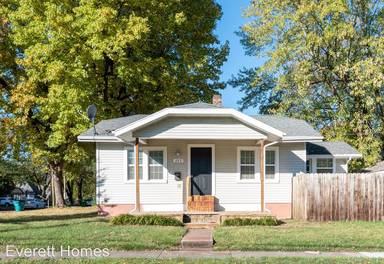 Main picture of 225 S Pickwick Ave