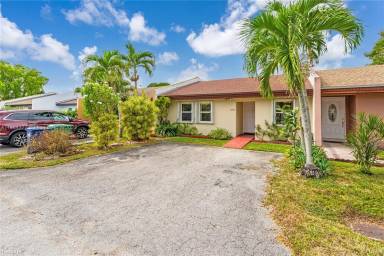 Main picture of 5352 SW 140th Ct