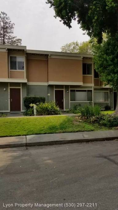 Main picture of 1568 Drake Dr