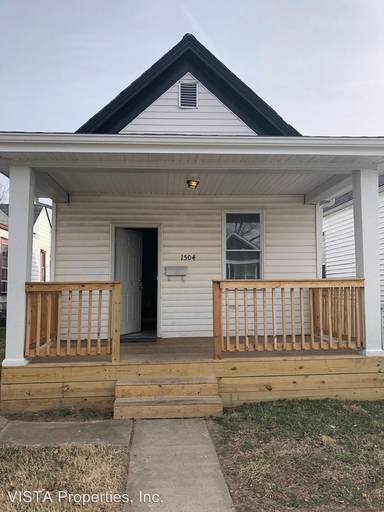 Main picture of 1504 E Oak St
