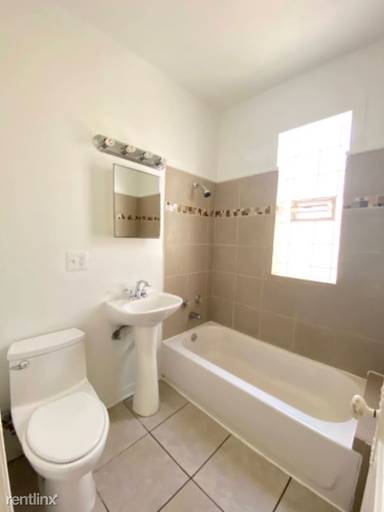 Main picture of 6410 S Langley Ave