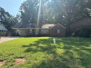Main picture of 3002 Scotland Rd
