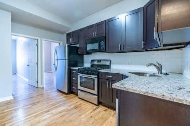 Main picture of 1619 Mount Vernon St Apartments
