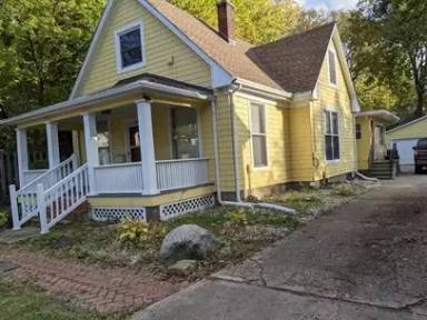 Main picture of 205 W California Ave