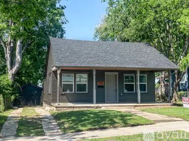 Main picture of 2217 E 12th Pl