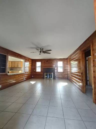 Main picture of 240 N 3rd St