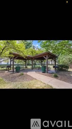 Main picture of Woodlake Towers