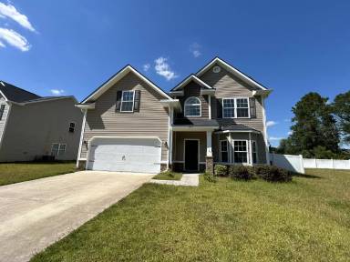 Main picture of 1013 Meredith Ln
