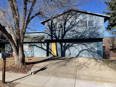 Main picture of 3330 W Wilson Dr