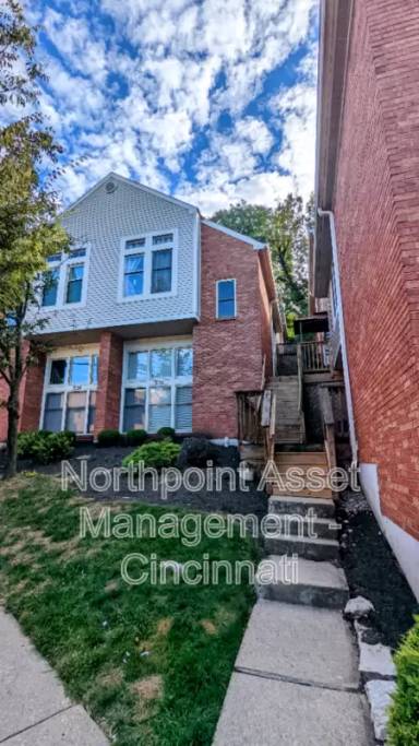 Main picture of 2132 Gilbert Ave
