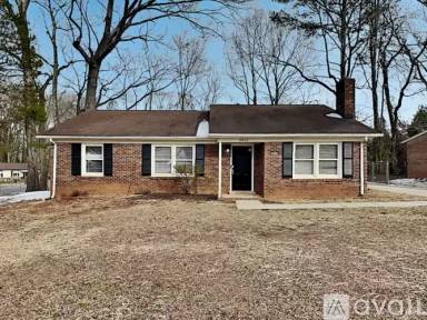 Main picture of 3024 Cedarhurst Dr