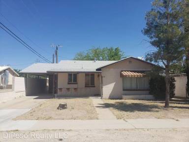Main picture of 815 W Maley St