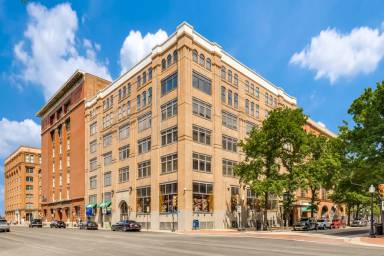 Main picture of 509 Elm St