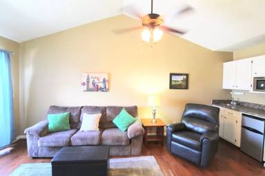 Main picture of 1434 Bradley Dr