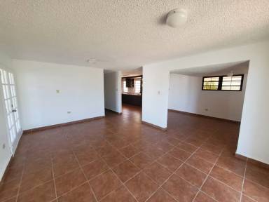 Main picture of 1627 Calle Tigris