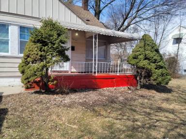 Main picture of 7261 Auburn St
