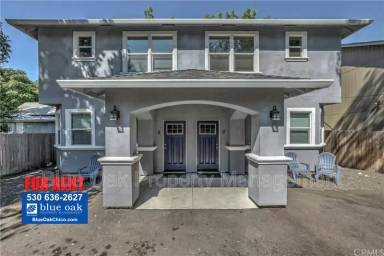 Main picture of 330 Oak St