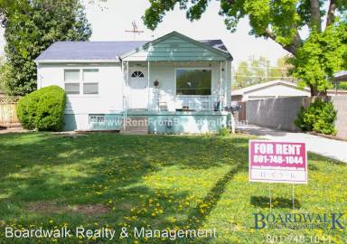 Main picture of 1876 S Roberta 200 St
