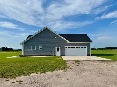Main picture of 477 N Trotman Rd
