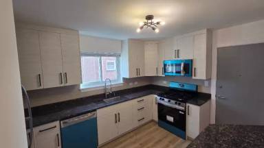 Main picture of 8023 W Churchill Ave