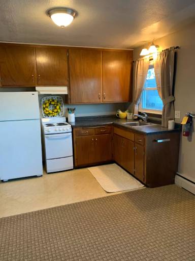 Main picture of 318 5th St SE