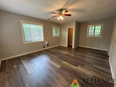 Main picture of 619 Ratone Ln