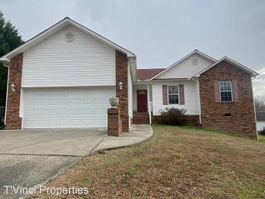 Main picture of 107 Nathan Ct