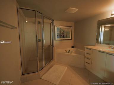 Main picture of La Perla Condo