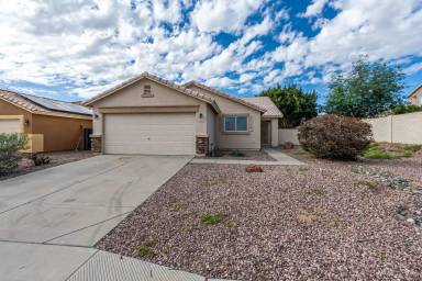 Main picture of 15323 W Banff Ln