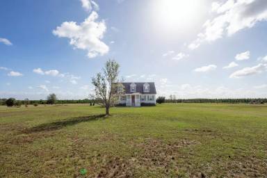 Main picture of 6445 Keystone Rd