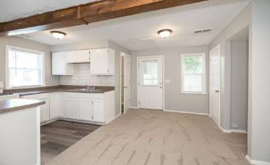 Main picture of 7411 Elton Ave