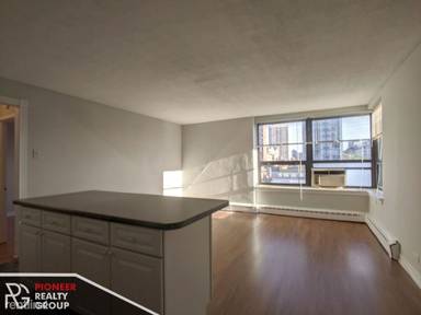 Main picture of Wellington Place Apartments