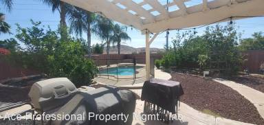 Main picture of 29624 Castlewood Dr