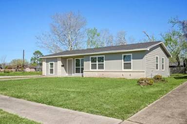 Main picture of 2942 Knotty Oaks Trl