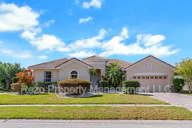 Main picture of 2600 Meadow View Ct