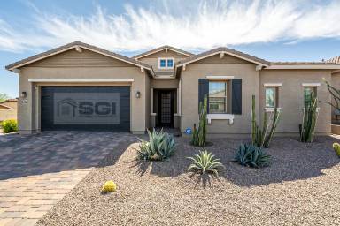 Main picture of 9017 S 15th St