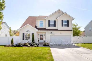 Main picture of 909 Flores Ct
