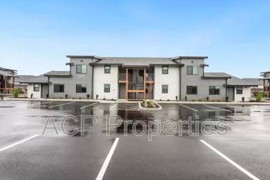 Main picture of 1555 E Badger Rd