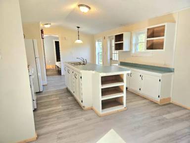 Main picture of 612 Jug Brook Rd