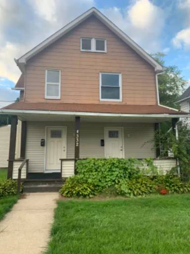 Main picture of 332 W Main St