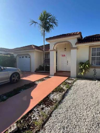 Main picture of 13772 NW 6th Ct