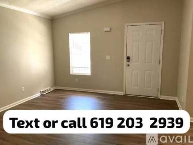 Main picture of 825 W Monterey Pl