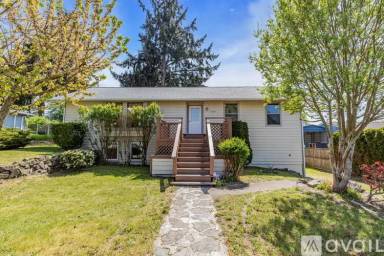 Main picture of 10104 98th St SW