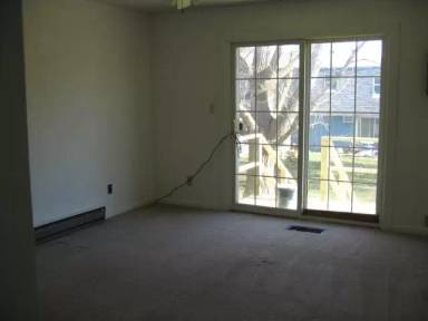 Main picture of 606 Tower Ln