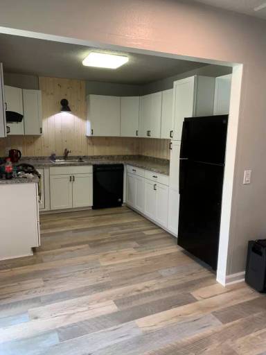 Main picture of 921 Alameda Ave