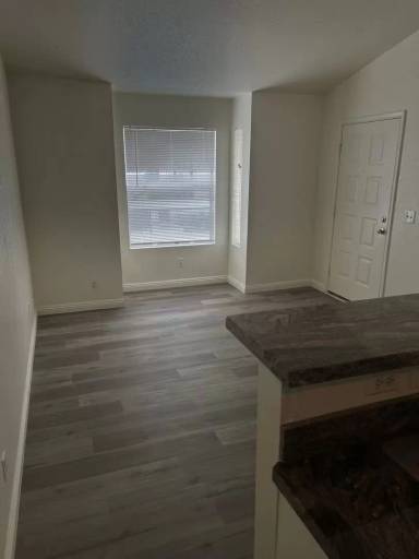 Main picture of 3924 Aquamarine Way