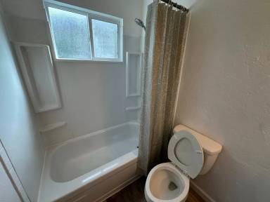 Main picture of 172 Columbia Way