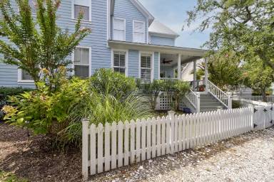 Main picture of 274 Silver Sloop Way